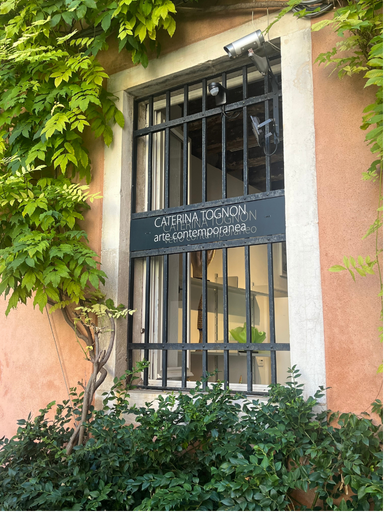 Caterina Tognon gallery entrance